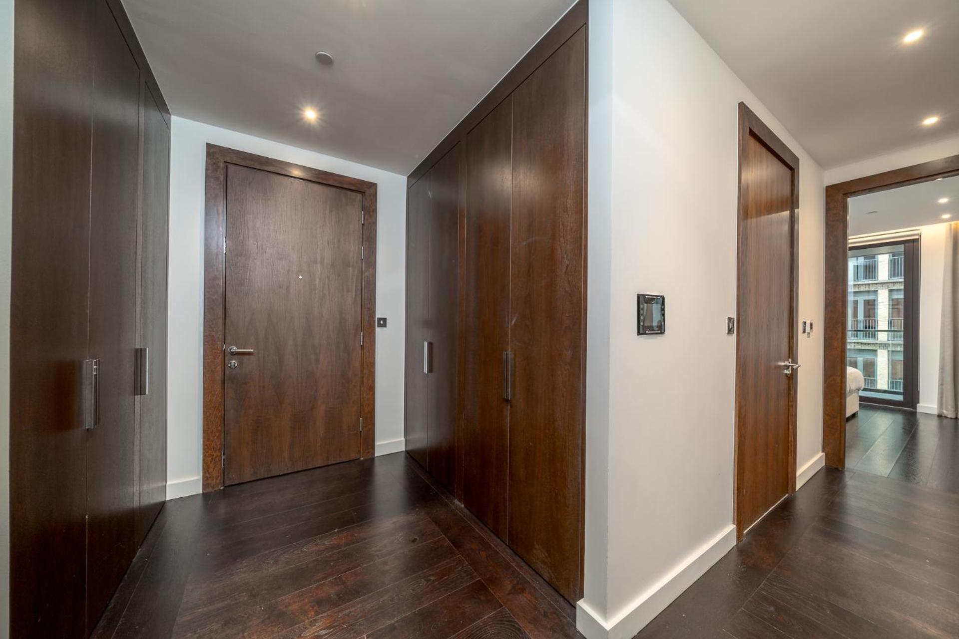 Riverfront Retreat In 2 Bed 2 Bath * Londra